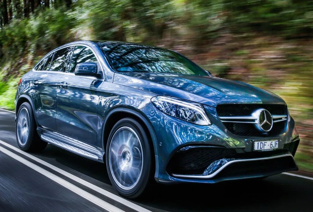 Купить gle купе мерседес. Mercedes-Benz GLA купе. Мерседес Benz GLA Coupe. Мерседес GLA купе. Mercedes Benz GLA Coupe 2015.