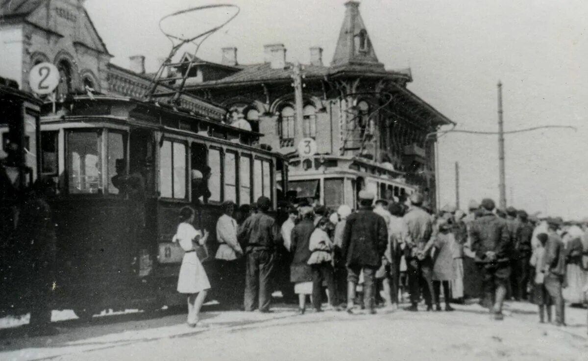 Самара трамваи 19 века. 1928 Год Самара. Трамвай на Красноармейской Самара. Улица Фрунзе. Самара с трамваем. Архив куйбышева