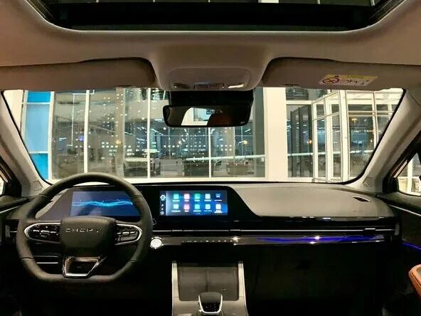 китайский кроссовер omoda c5. салон автомобиля 2022 год фото. омода с5 бензин какой. омода с5 бензин какой. объемы двигателей автомобилей таблица.