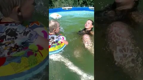 Перископ девочки ванна