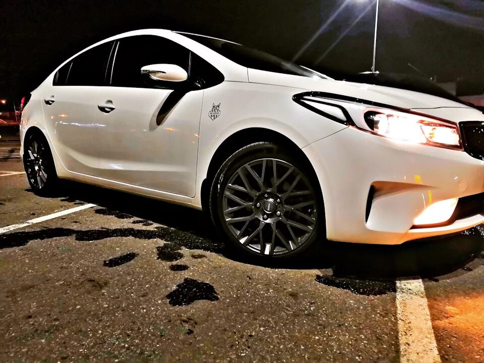 Церато диск. Киа церато 3 на 17 дисках. диски r17 cerato 3. диски r17 kia cerato 2015. диски r16 kia cerato 3.