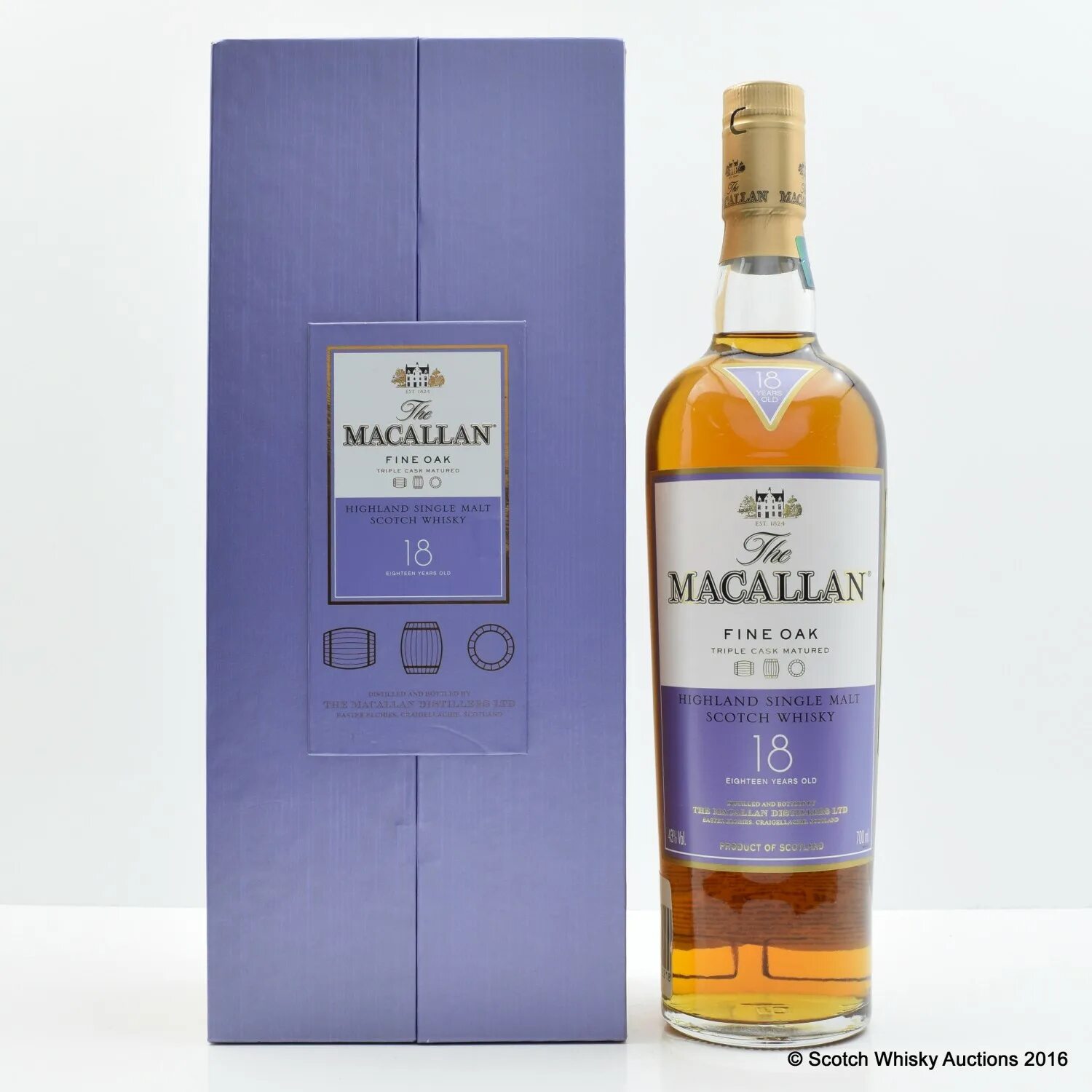 Macallan 12 fine oak limited edition. Macallan aera. Макаллан highland single malt scotch whisky 25. Макаллан 25 файн оак. Этикетка виски macallan 12.