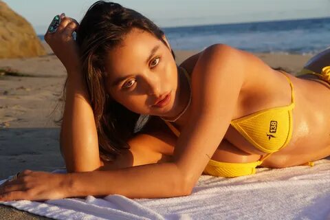 Photos n ° 9 : Sadie Nelson Wins with this Bikini Shoot! 