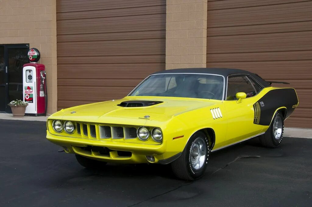 Плимут Барракуда. Шевроле Плимут Барракуда 1971. Plymouth Barracuda 1971 года. Plymouth Barracuda 1970.