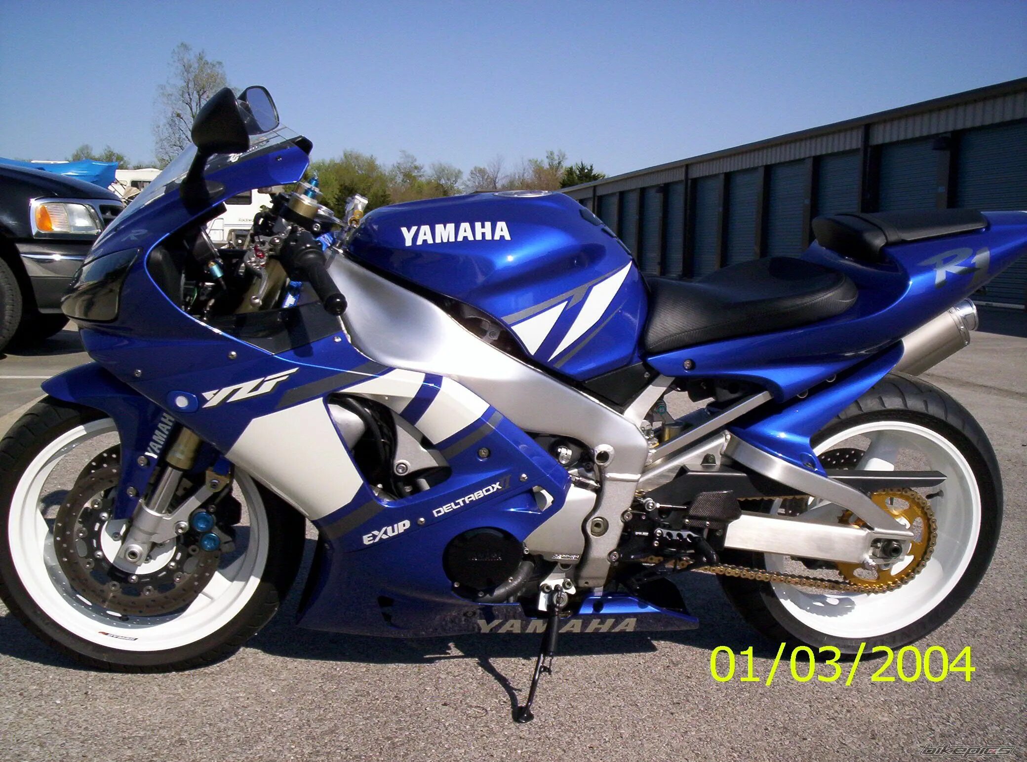 Yamaha r1 2001. Yamaha YZF-r1 2001. Yamaha YZF r1 1998. Yamaha YZF r1 2002.