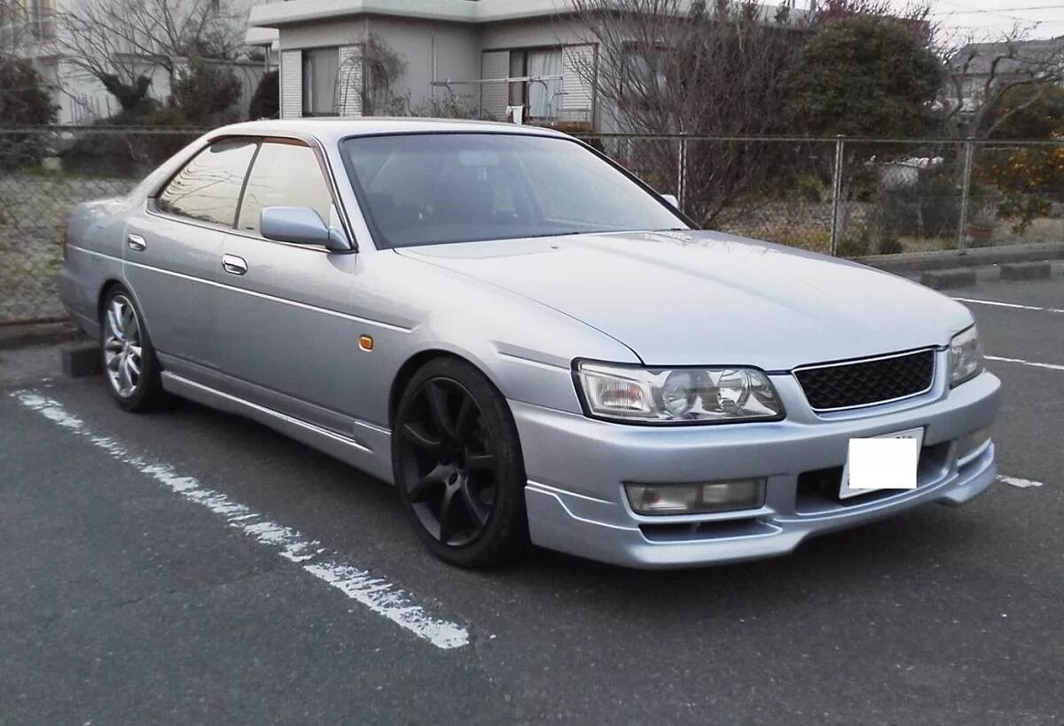 Ниссан лаурель 35 кузов. Nissan Laurel c35. Nissan Laurel gc35. Ниссан Лаурель 35 клаб с. Золотой Nissan Laurel c35.