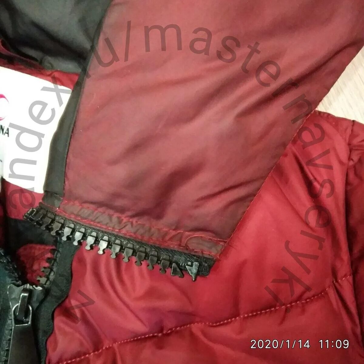 Засаленный воротник на куртке. Рукав куртки протерся. Как почистить куртку от засаленности. Рукав куртки. Как почистить пуховик от засаленности без стирки в домашних условиях.