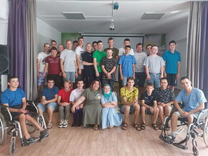 гайский детский дом-интернат для умственно. гайский детский дом-интернат для умственно. гайский детский дом интернат. гайский детский дом. гайский детский интернат.