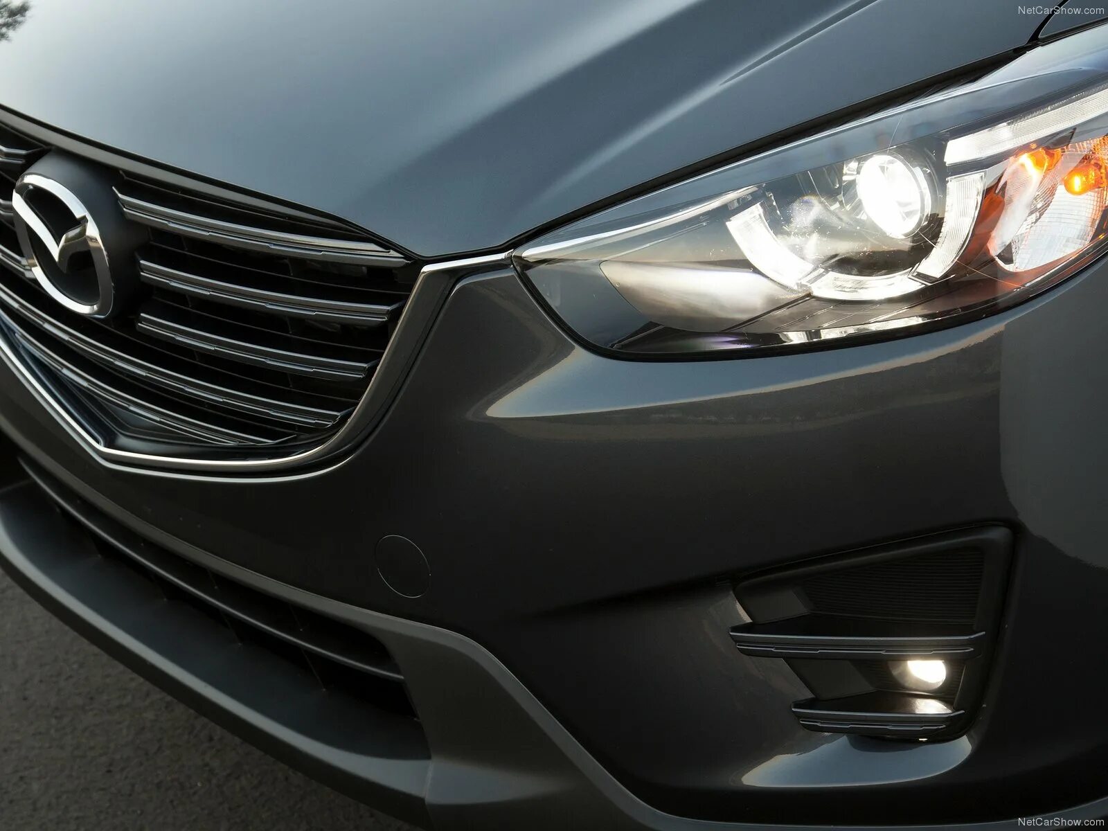 Свет фар мазда сх 5. Фара мазда сх5 2015. Новая мазда 6 задняя оптика. Мазда сх 5 какие фары. Лампа ближнего света мазда сх 5.