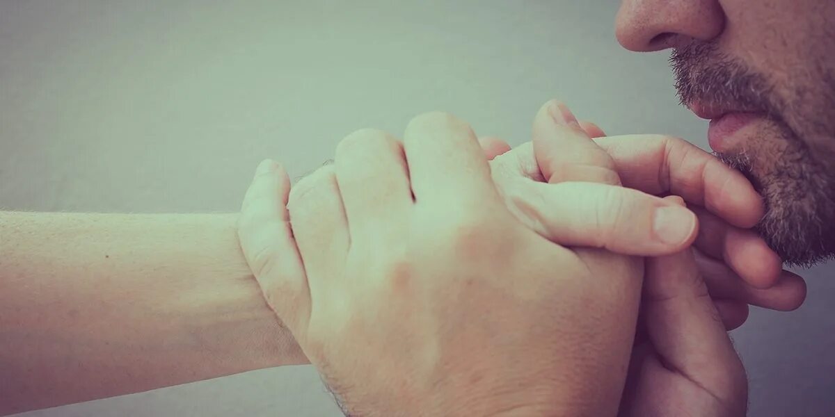 Хэнд мэйд картинки. Этикетка handmade. Hand made kiss. Штамп хенд мейд. Логотип хэнд мэйд.