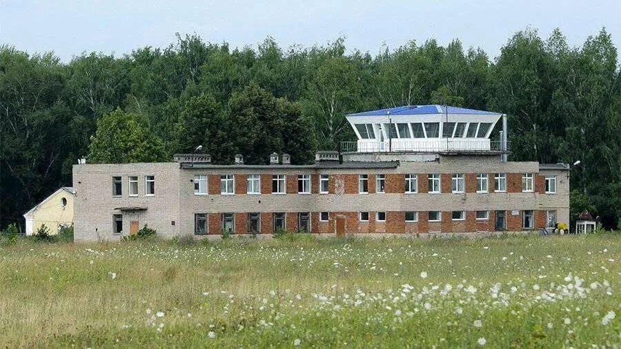 Протасово рязань. Протасово аэропорт рязанская область. Аэропорт протасово рязань. Областной аэропорт протасово, посёлок листвянка. Аэродром протасово рязань.