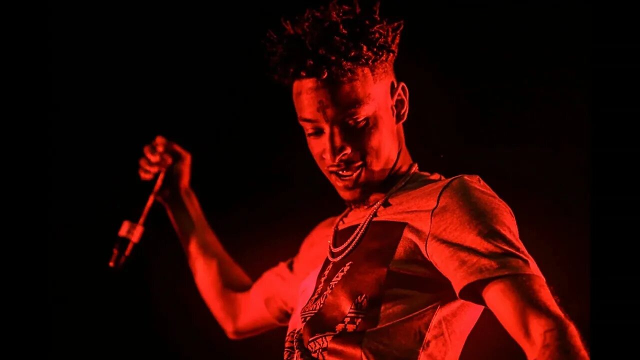 21 savage red. 21 savage рэпер. 21 savage type. 21 savage арт. 21 savage обложка.