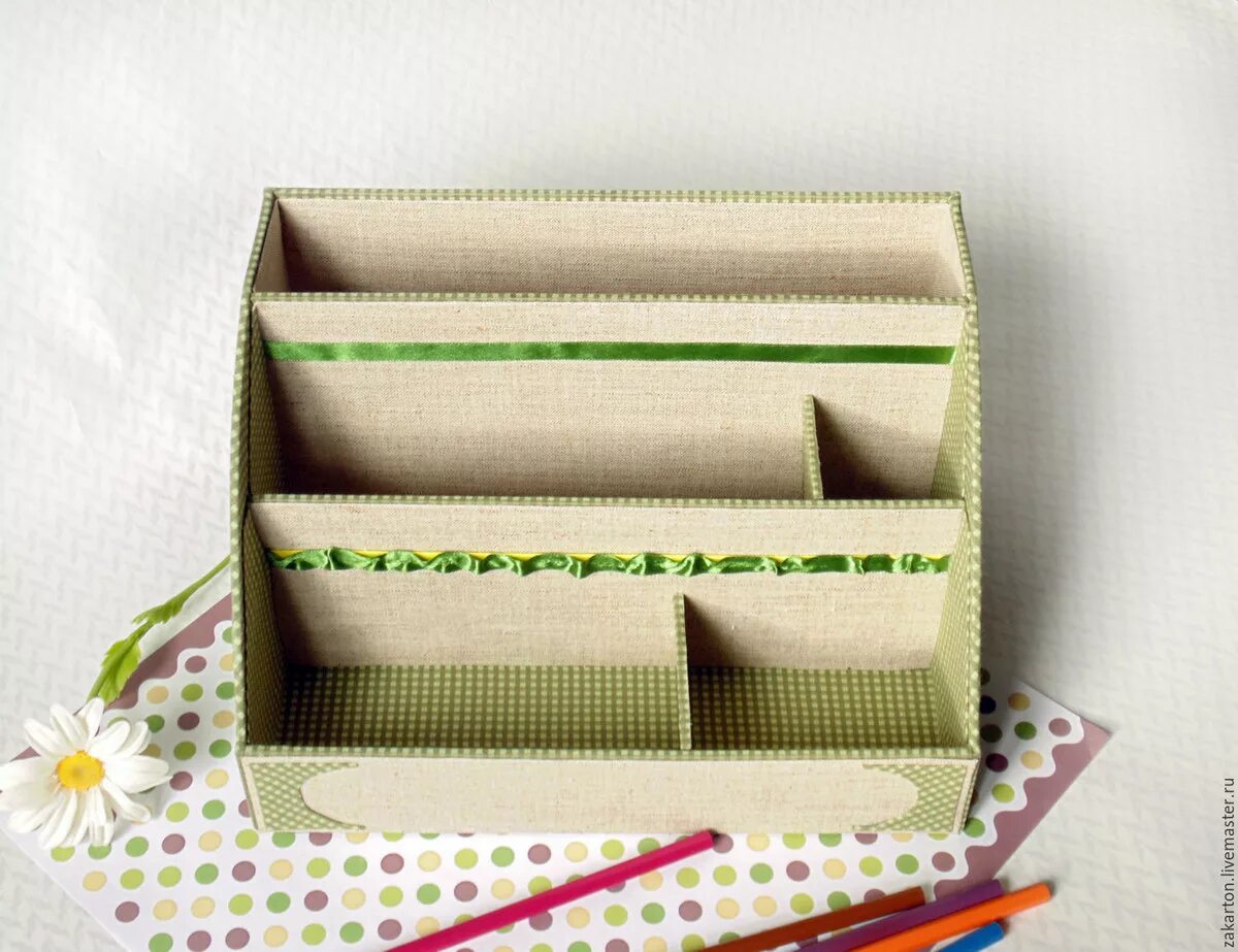 Органайзер для канцелярии из коробочек. Органайзер из коробочек. Органайзер из картонных коробок. Органайзер из картонной коробки. Органайзер для канцелярии из картона.