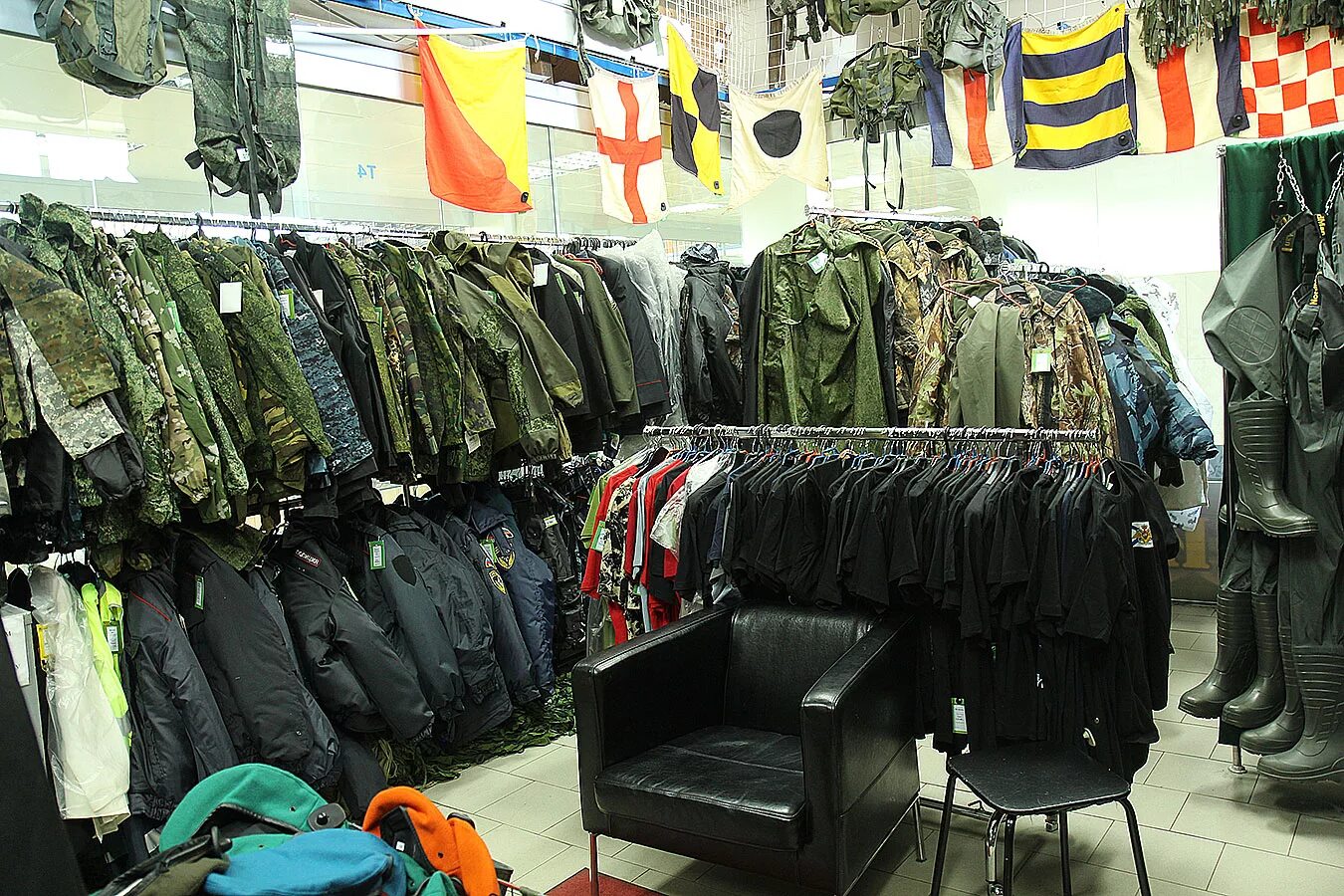 савеловский компьютерный павильоны. торговый центр савеловский. тк савеловский москва. савеловском районе магазин. дисконтные магазины спортмастер.