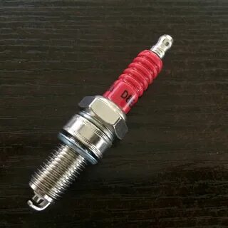Красные свечи зажигания