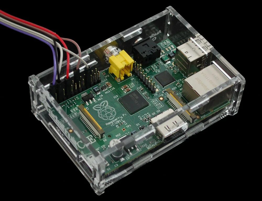 Raspberry pi образы. Raspberry pi 3 model b+коробка. raspberry pi 4b box. raspberry pi 3 контроллер полета. raspberry pi 3 playstation 3.