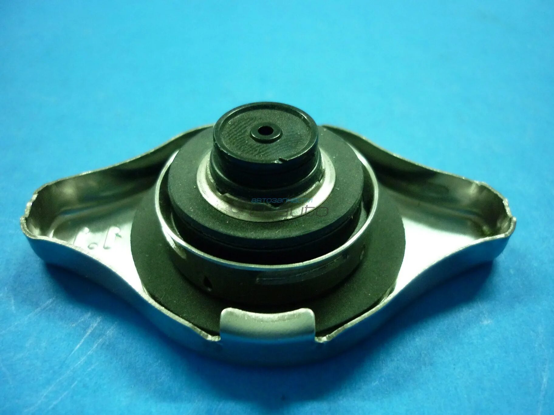 Prado 120 2. крышка радиатора toyota camry v30 3. крышка радиатора дюна 1kd. 9. тойота калдина 215 крышка радиатора.