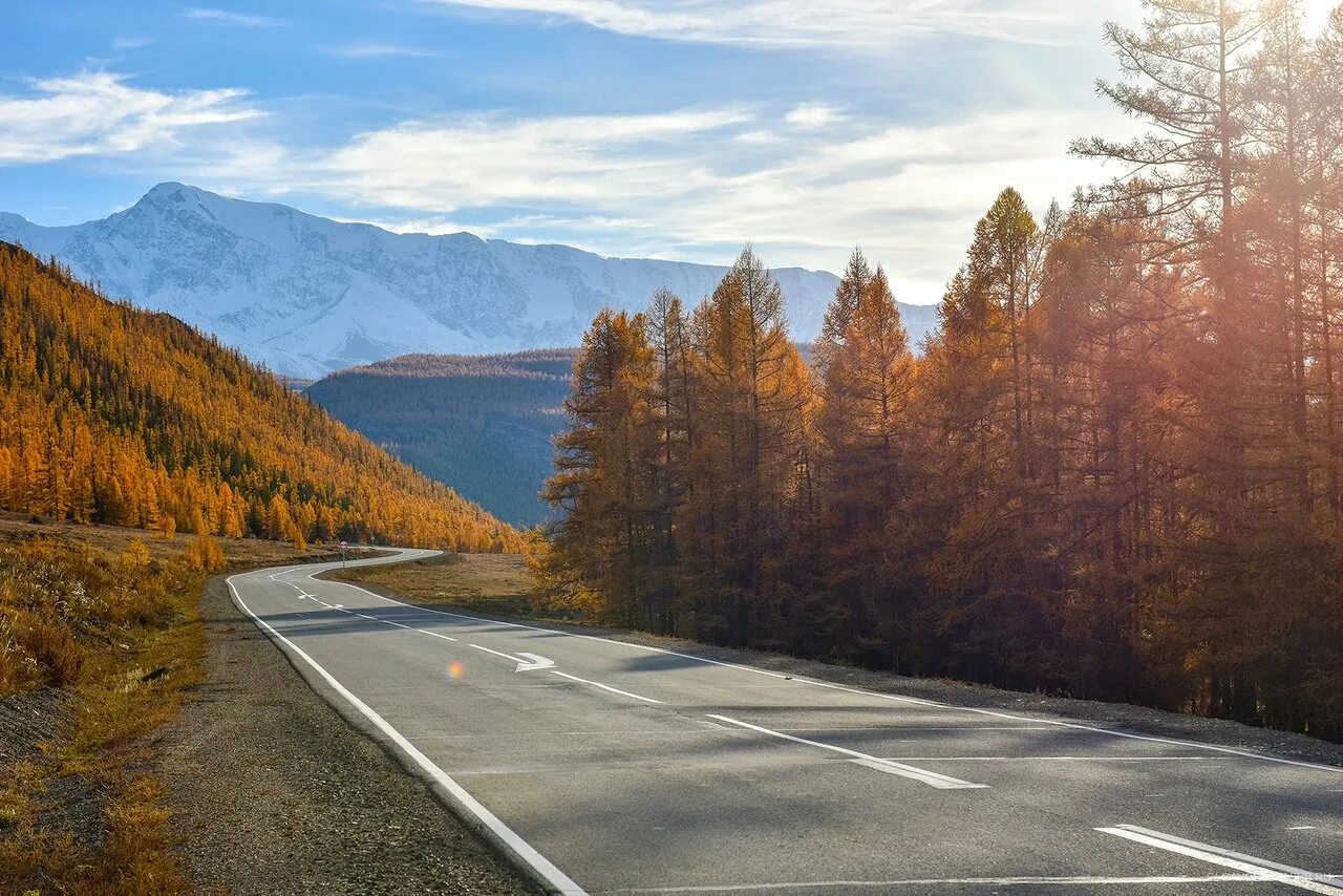 Сибирский тракт омская область. Какой бывает тракт. Чуйский тракт перевал. Чуйский тракт июнь. Чуйский тракт горный алтай.