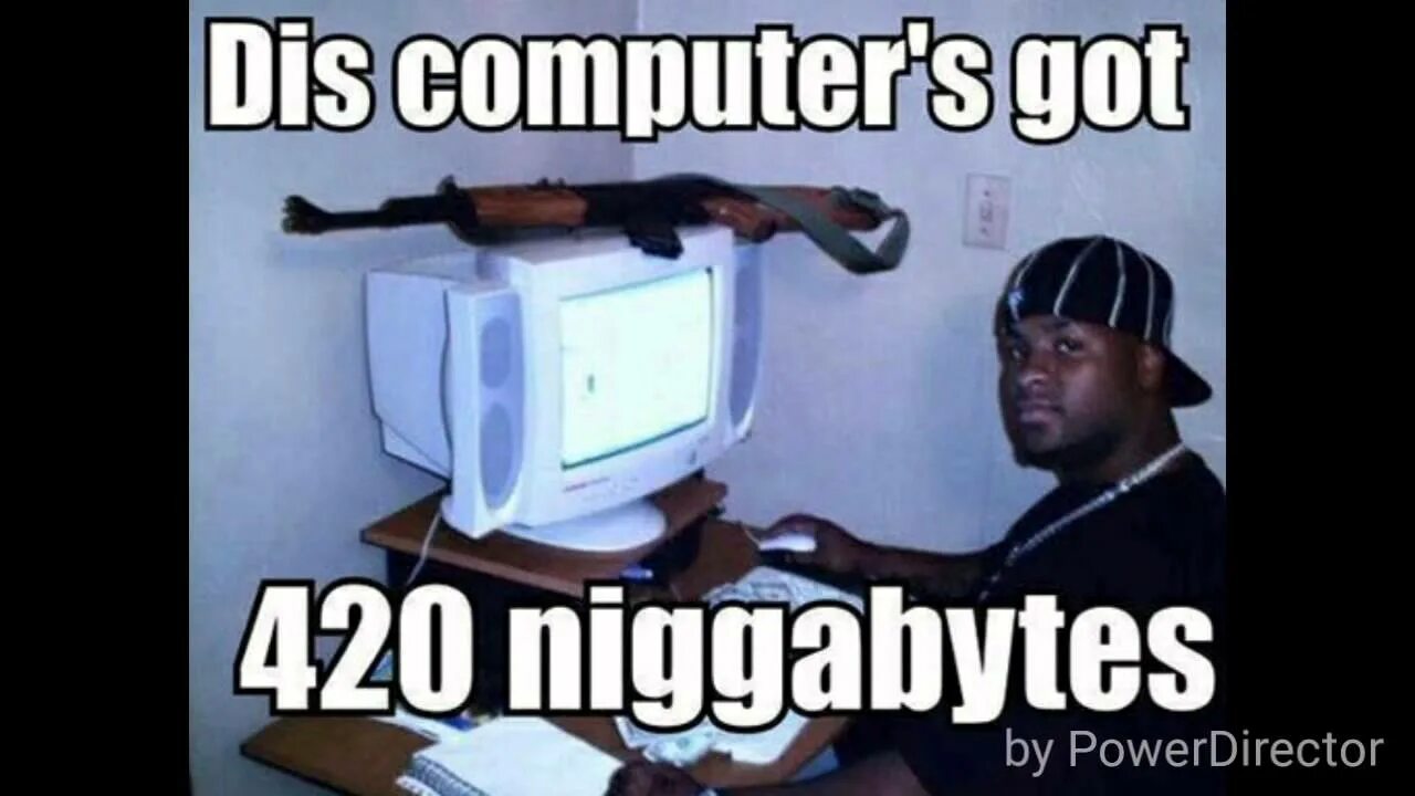 Whose computer is this. Мем core guy. глуши компьютер матрице мем. микрофон yasper moglot мем. black guy showing computer meme.