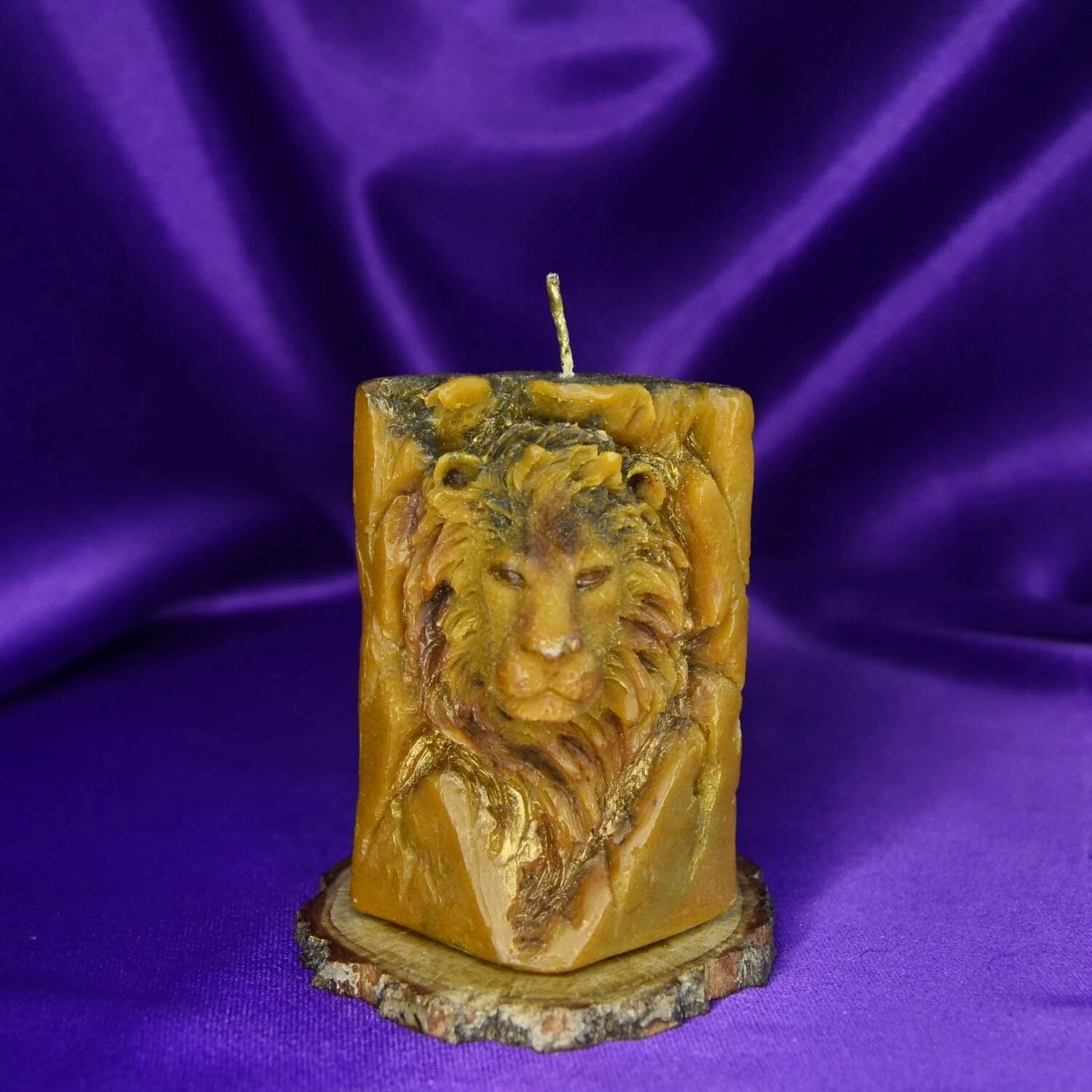 Свечка лев с металлическим основанием. Свеча "лев", промёд. Свеча лев. Свечка лев. Свечка лев с металлическим основанием.