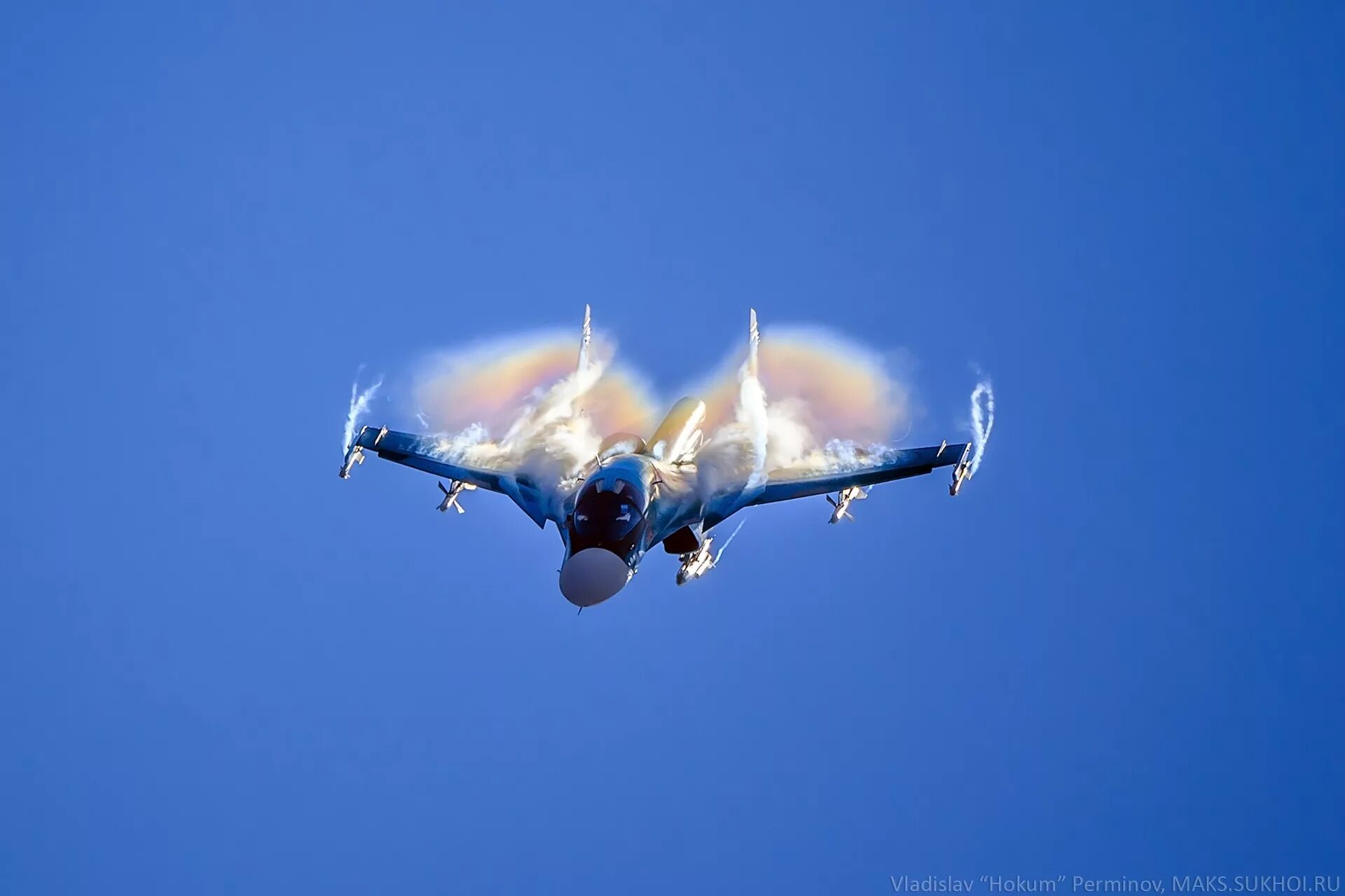 Сегодня летал истребитель. Су-34 утенок. Су 34 эффект Прандтля Глоерта. Су-34 двухдвигательный реактивный самолёт. Су 34 ВКС РФ.