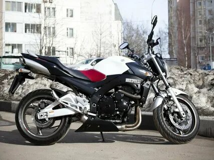 Suzuki gsr 600