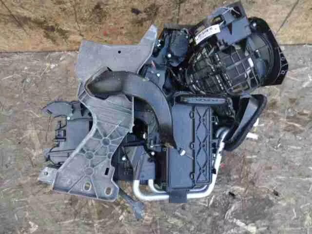 Термостат вольво s60. Крышка для cat s60. 03. Чехол для cat s60. S60 корпус.