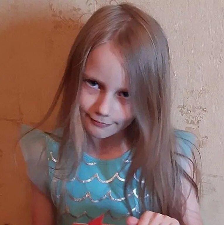 Алис точка ру. 9-Летняя Алиса Теплякова. Алиса Теплякова МГУ. Алиса 9 лет МГУ. 9 Летняя Алиса МГУ.