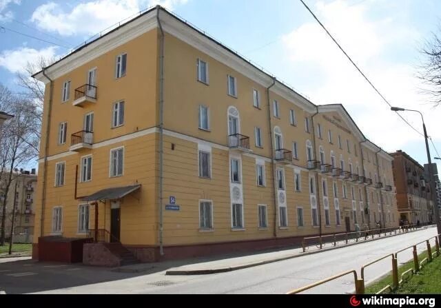 Улица сталеваров череповец. Ул сталеваров 54 череповец. центр социальных выплат череповец строителей 32. соцзащита череповец сталеваров 54. улица сталеваров, 54, череповец, вологодская область.