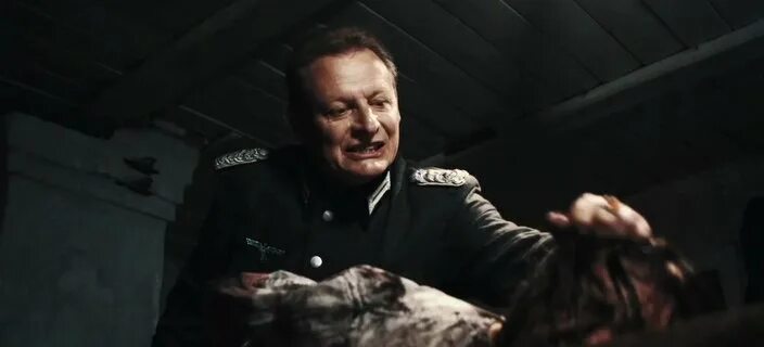 Зоя (2021, фильм) - "Стоит посмотреть и вспомнить, какой ценой доставалась Побед