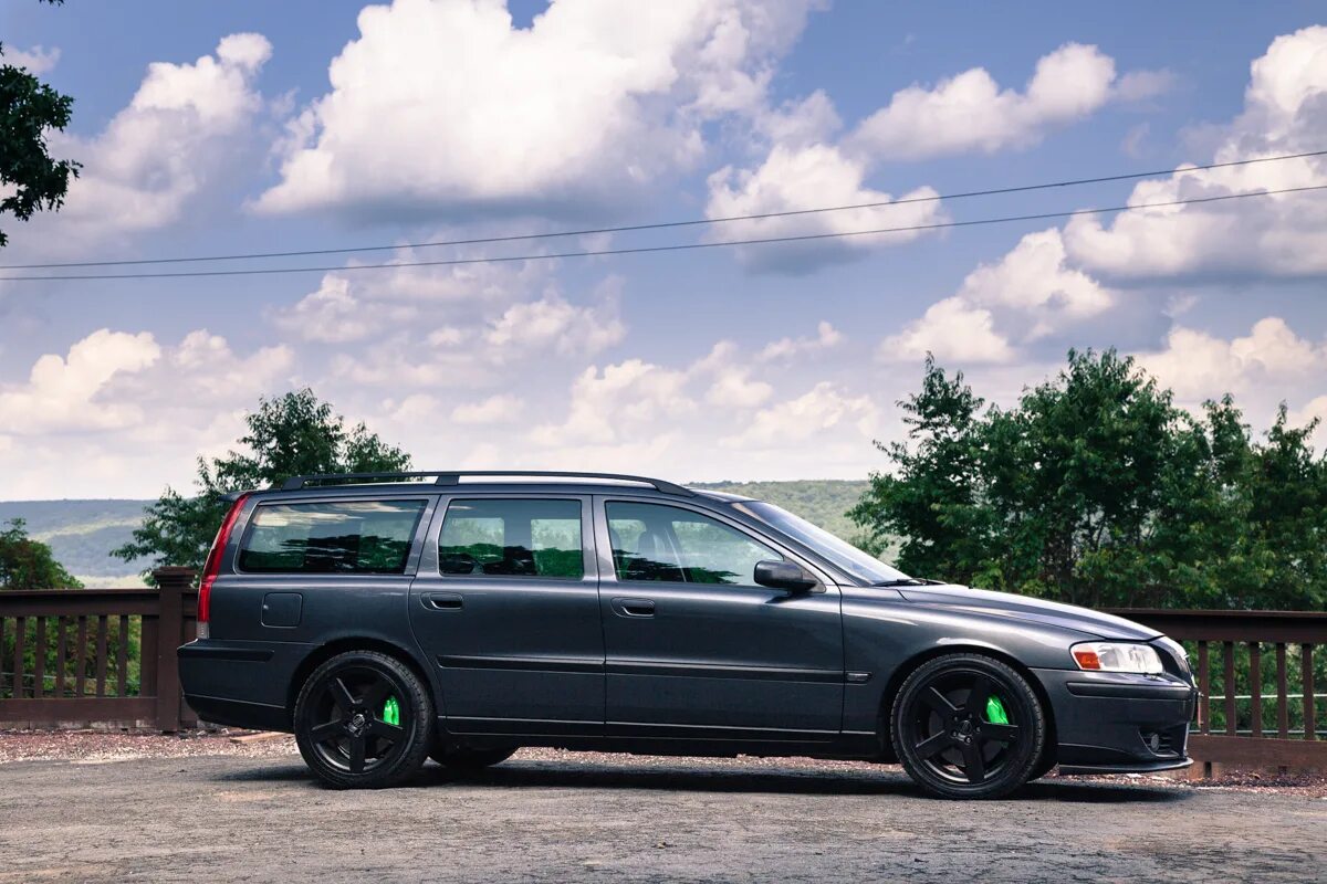 Тюнинг вол. Volvo v70r 2000. Volvo v70r Tuning. Volvo v70 стенс. Volvo v70r LW.