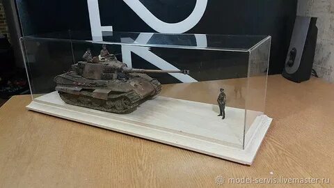 Акриловый бокс для моделей
