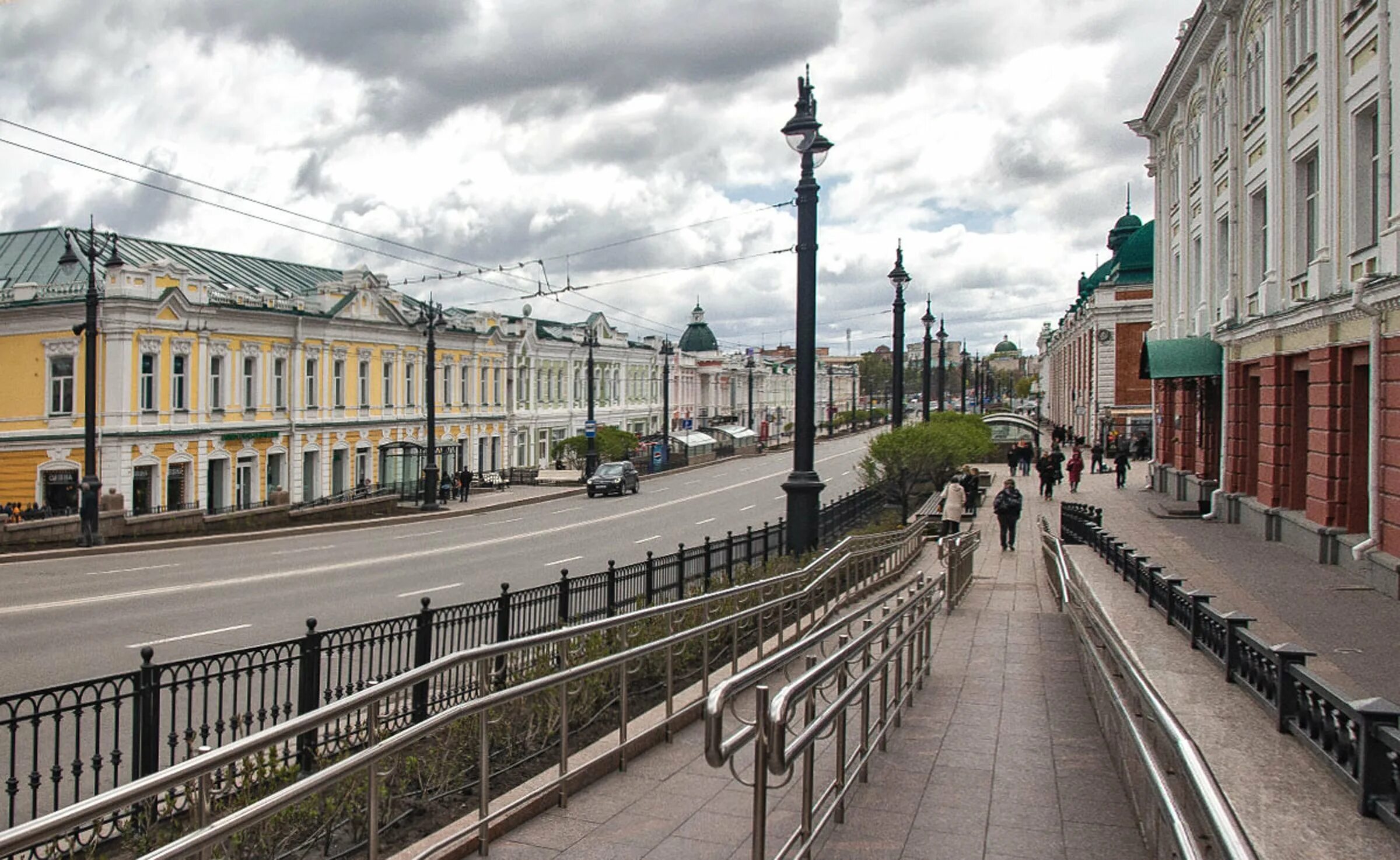 Мариинский посад чувашия. Нижневартовск город нефтяников. Центр омск улица ленина. Норильск ленинский проспект. Новые улицы ленина.