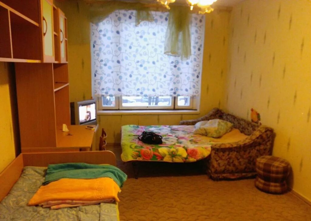 Комната метро домодедово. Сутични комната метро беляево. суточный комната дешево. сдается комната в общежитии беляево. суточные комнаты м тёплый стан.