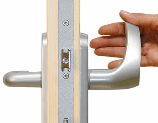 Замок двери пвх входной. Замок двери пвх входной