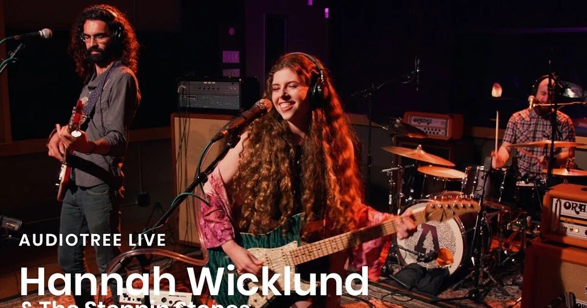 Рок концерт обои на рабочий стол. Ханна стоун тристан джаз. Andrea wicklund. Hannah wicklund & the steppin stones. Девочка рок ханна картинки.