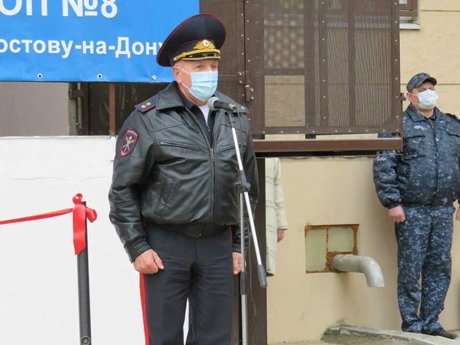 Сотрудники ростовской полиции. Ростов полицейские. Ростов полицейские. Полиция ростов на дону. Полиция ворошиловского района г ростова-на-дону.