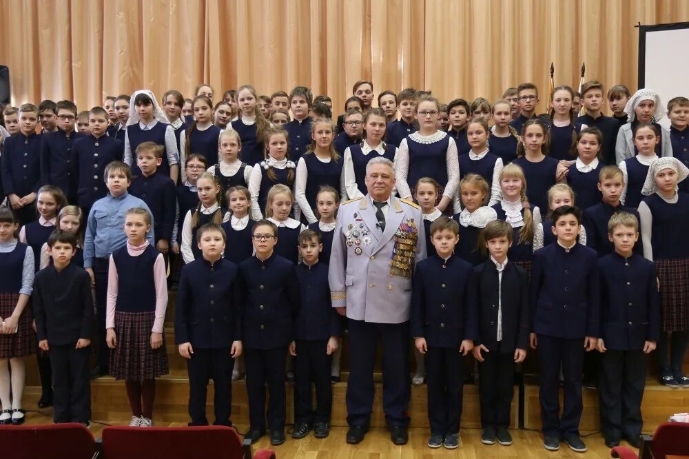 Нижегородская православная гимназия. Гимназия 343 санкт-петербург. Невская гимназия нижний новгород. Невская гимназия нижний новгород. Гимназия 343 санкт-петербург.