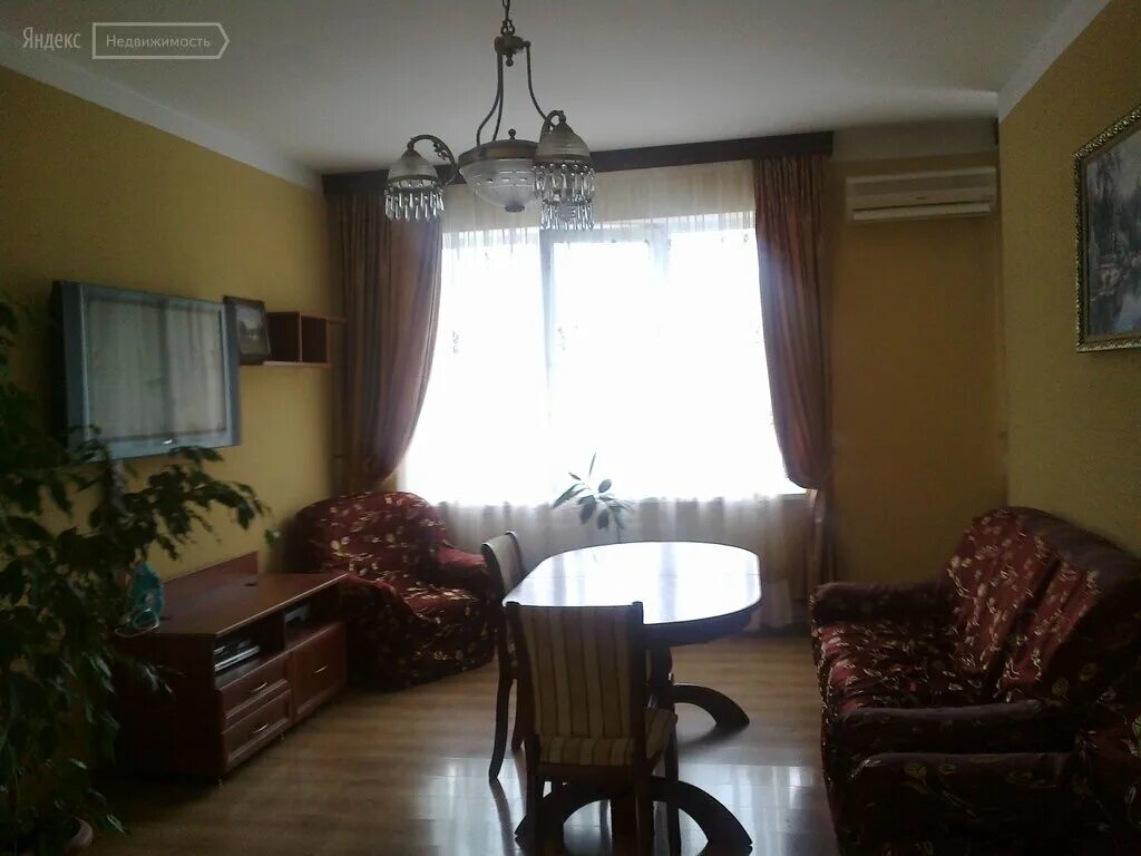 Сочи платановая 15. Студия лесная хоста. Хоста, ялтинская 12 снять квартиру. Квартиру в хосте длительный срок. Снять квартиру хоста.