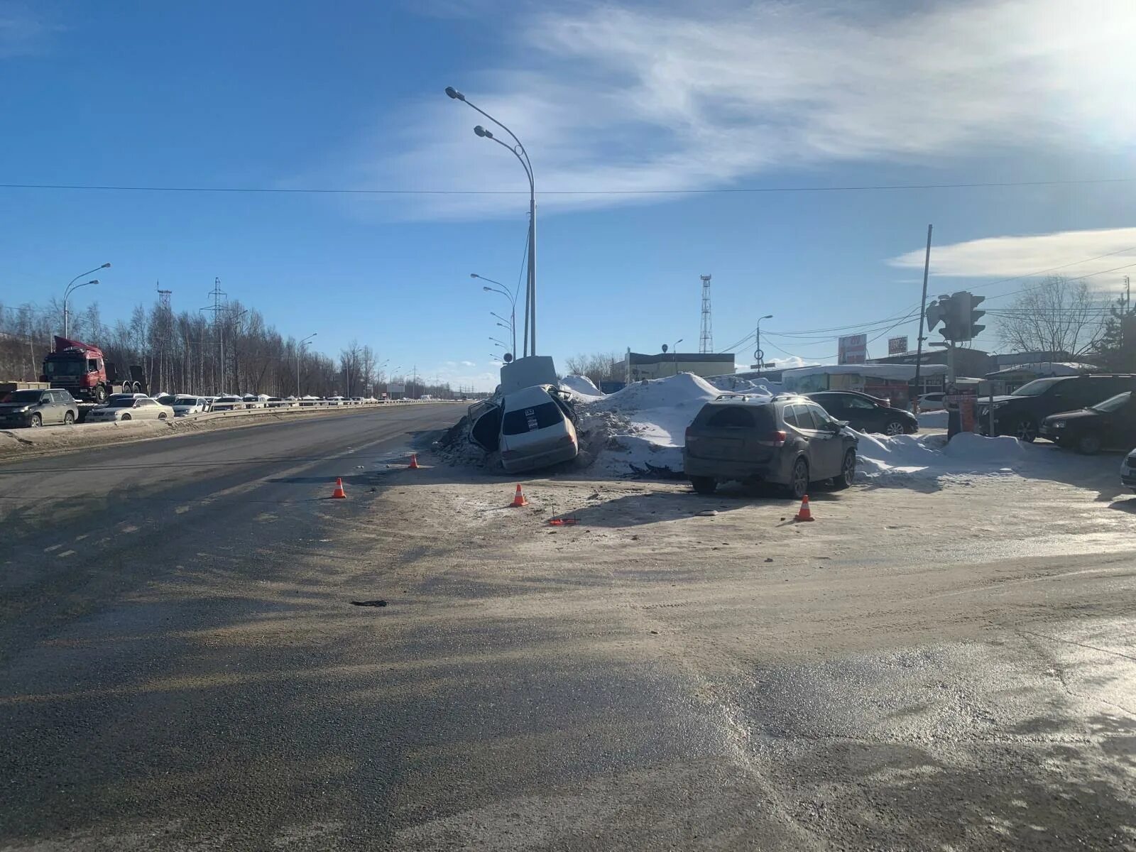 дорожно-транспортное происшествие. нижневартовск водитель. нижневартовск водитель.