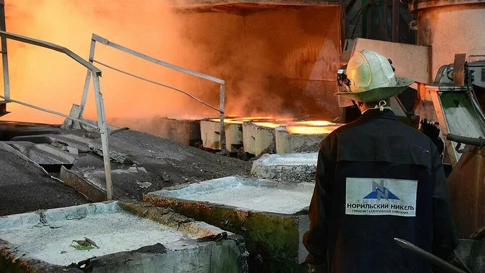 Кольская гмк никель. Норильск кольская гмк. Норильск горно металлургический комбинат. Горно-металлургический комбинат "норильский никель". Кольская гмк мончегорск.