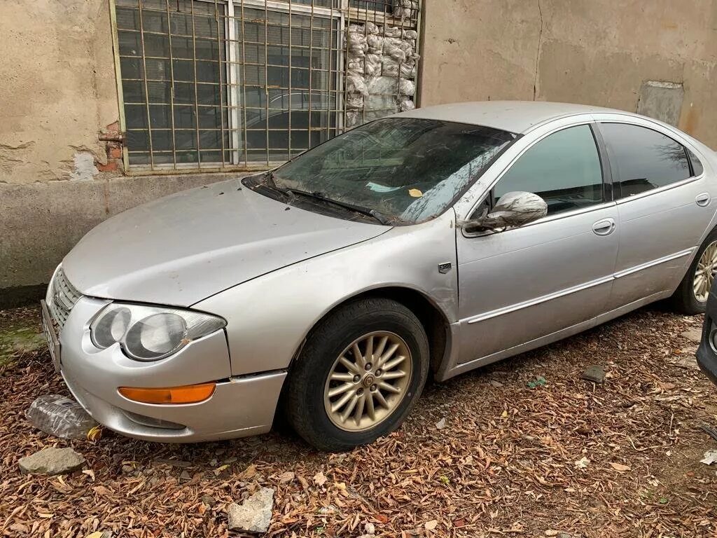 Крайслер 2000 года. Chrysler 300m 2000. Chrysler 300m, 1998. Крайслер 300 2000. Chrysler 300м 2000.