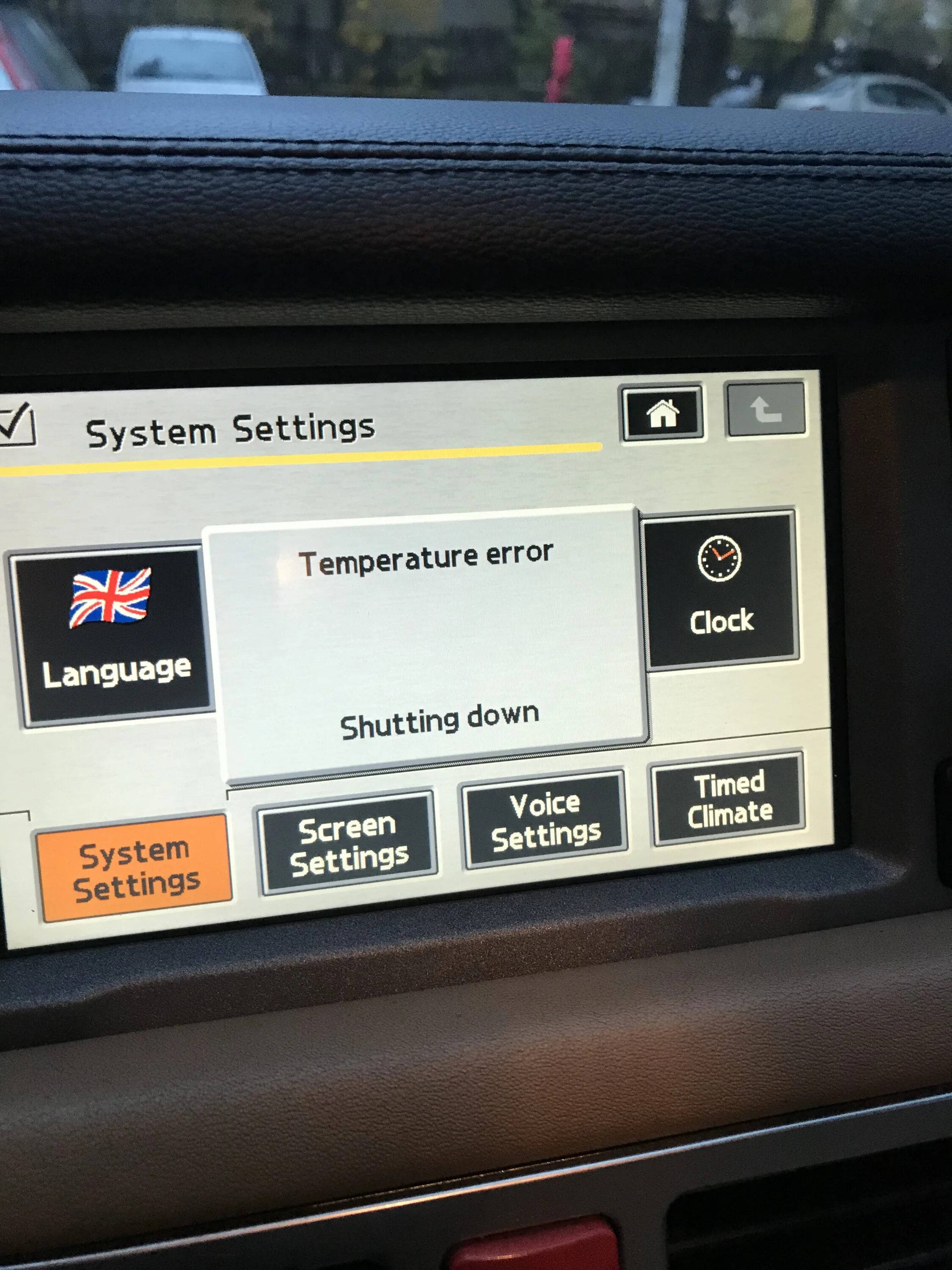 Temp error. Монитор дискавери 3. temperature error shutting down range rover sport. надпись на экране магнитолы рендж ровер спорт l320 temperatura eiror.