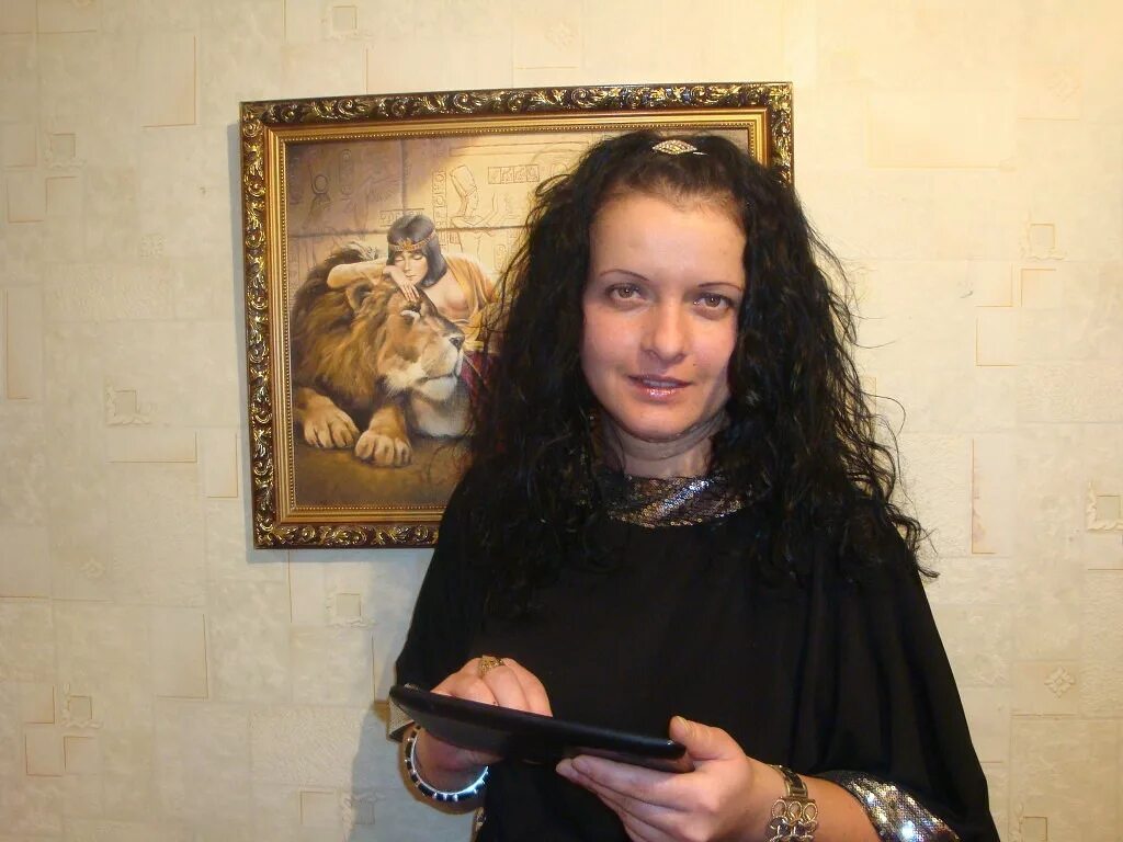 домработница с проживанием. пожилые домохозяйки с проживанием. домработница ищу работу частные объявления. алла белова козьмодемьянск. ищу женщину помощницу по хозяйству с проживанием.