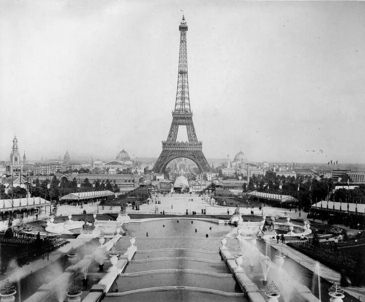 Эйфелевая башня в каком году. Эйфелева башня 1889 год. эйфелева башня, париж, 1889 г. всемирная выставка 1889 года в париже. париж 1889 год.