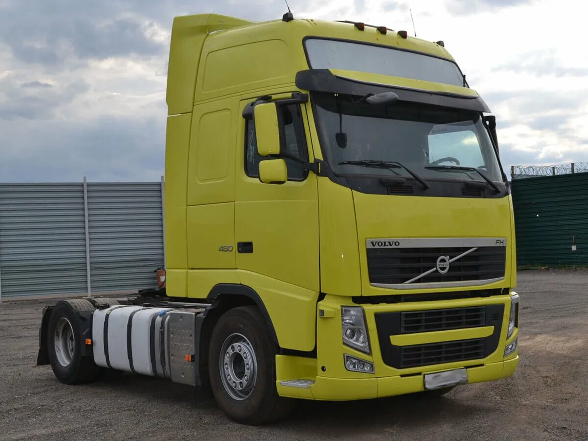 Volvo FH седельный тягач. Volvo FH 2011 года. Вольво 460 тягач. Volvo FH 460 Yellow. Куплю тягач б у вольво россия