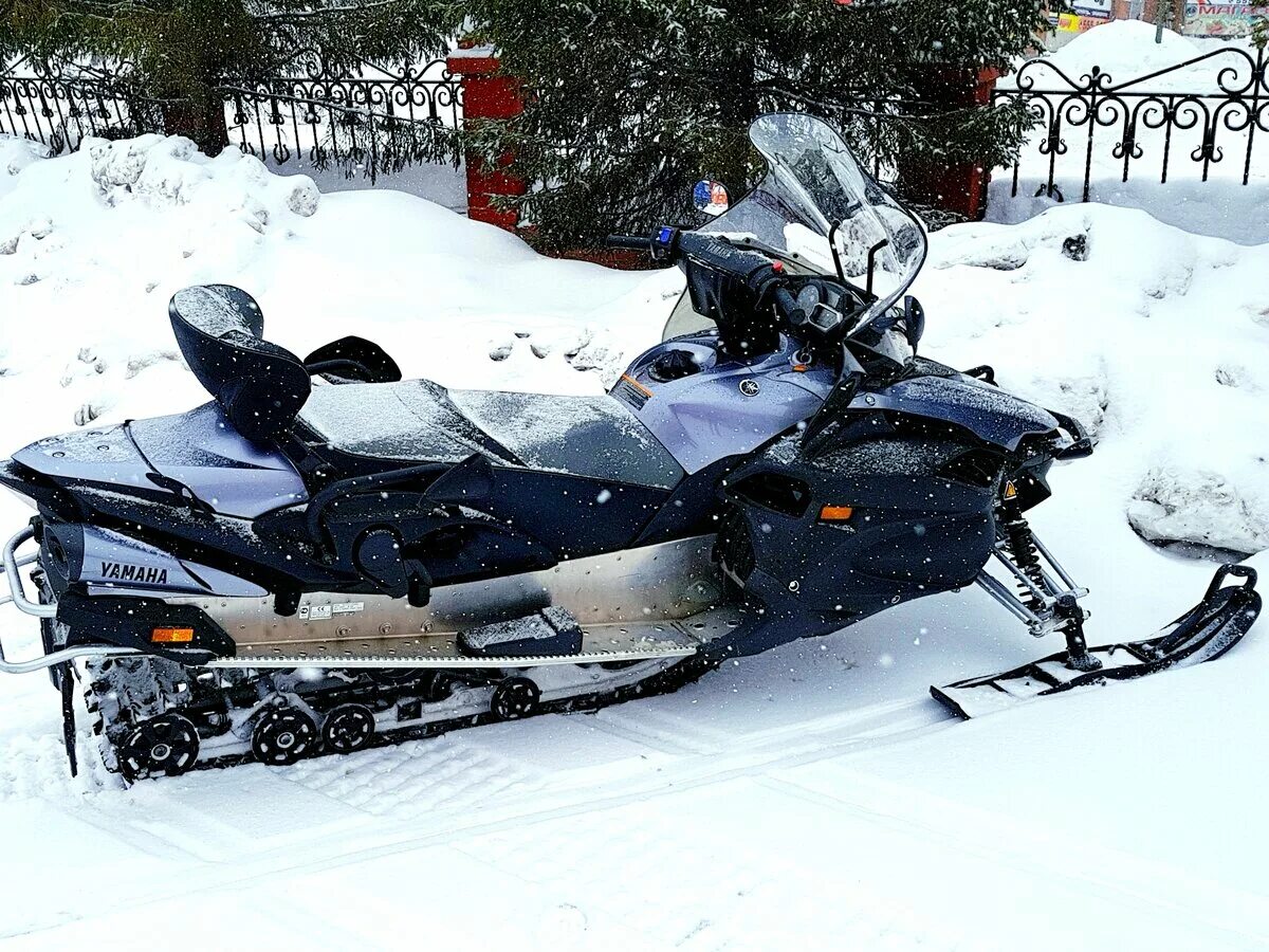 Куплю снегоход б у красноярск. Yamaha RS Venture 2008. Yamaha RS Venture 1000. Снегоход Ямаха RS Venture. Снегоход Yamaha RS Venture 1000.