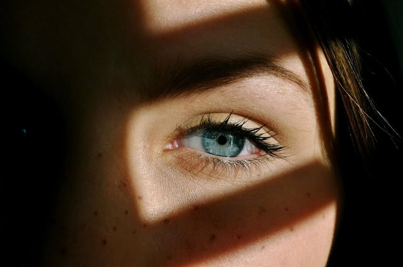 Красивые глаза. Глаза девушки. Красивые глазки. Глаза Эстетика.