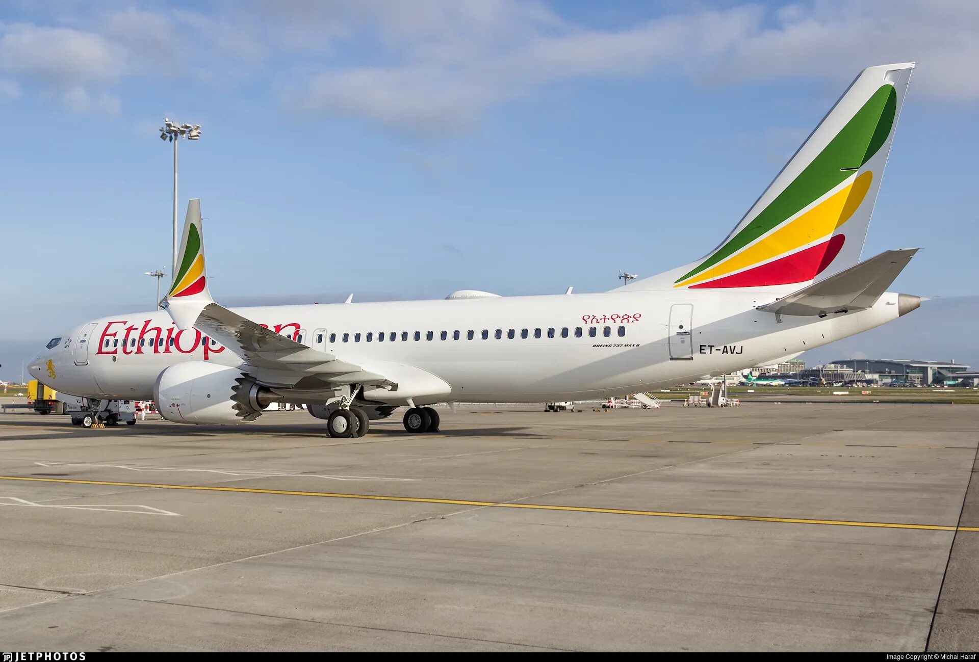 Ethiopian airlines отзывы. Ethiopian Airlines 737-800. Boeing 737 Max Ethiopian Airlines. Kenya Airlines 737-800. Эфиопиан Эйрлайнс Домодедово.