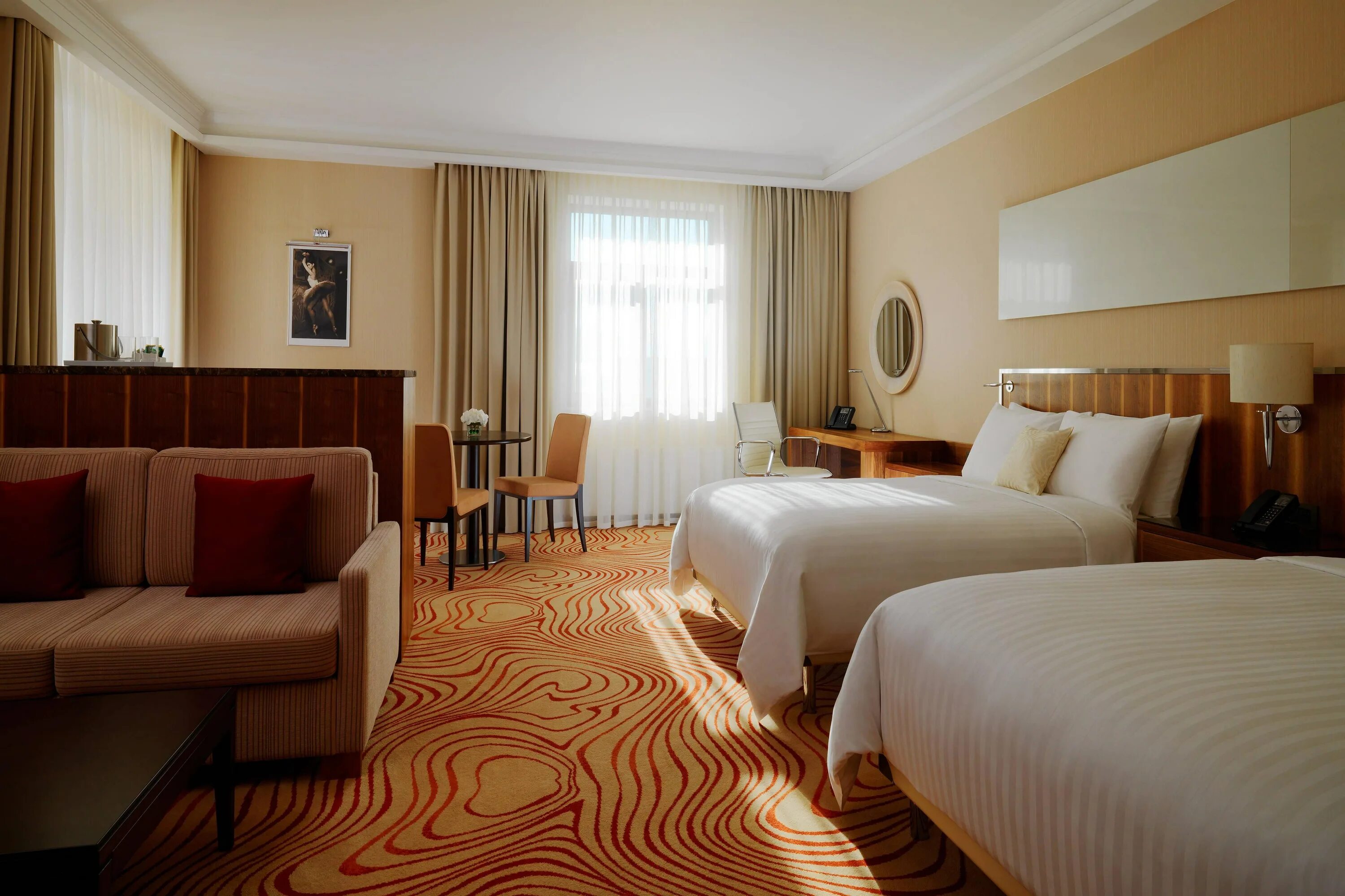 Марриотт номера. Отель марриотт новосибирск. grand autograph hotel novosibirsk. гостиница marriott новосибирск. отель марриотт новосибирск номера.